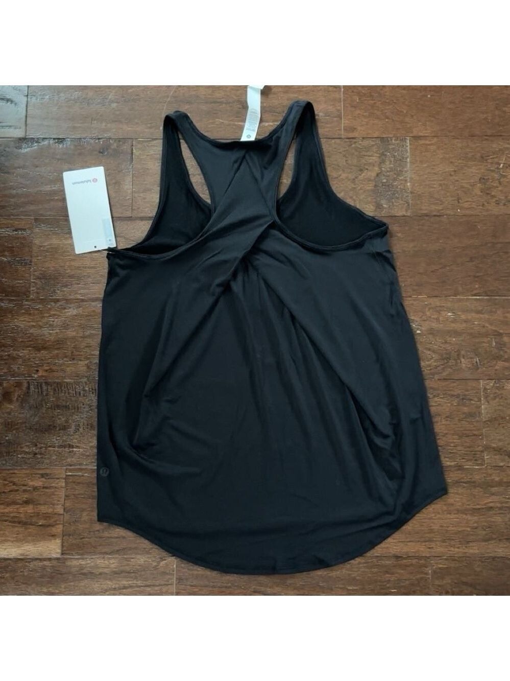 Lululemon- Essential pleated back tank top-black- size 6-NWT - Picture 4 of 8